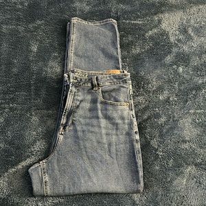 American Eagle Mom Jeans